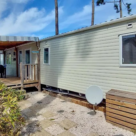 Beautiful Stacaravan 4*