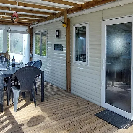 Beautiful Stacaravan 4*