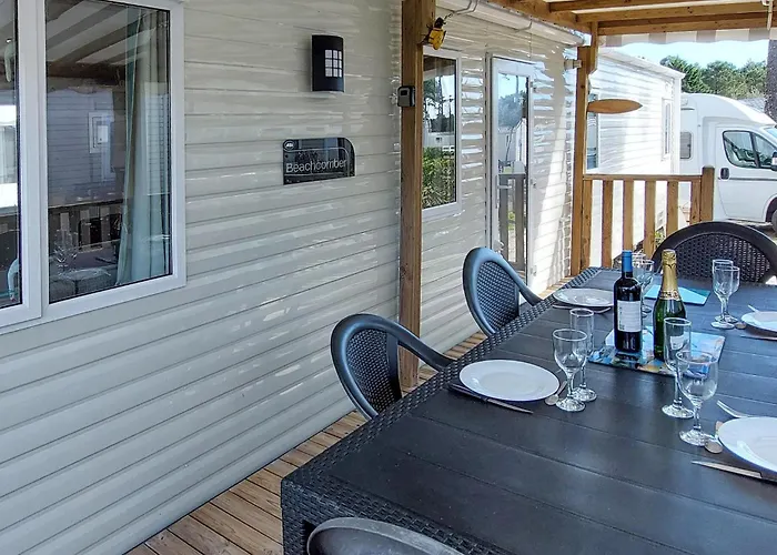 Beautiful Stacaravan Campingplads